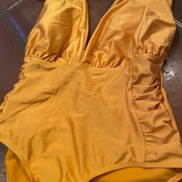 Nicole Miller New York Convertible One-Piece Swim - Picture 5 of 5